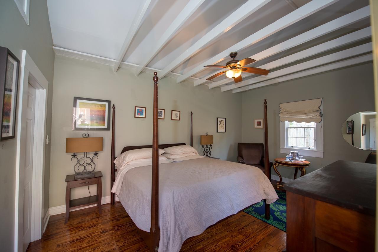 Bed and Breakfast Maison De Macarty Новий Орлеан Екстер'єр фото