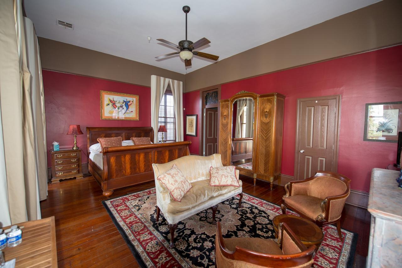Bed and Breakfast Maison De Macarty Новий Орлеан Екстер'єр фото